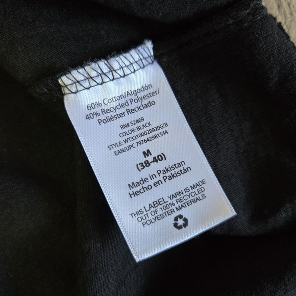 'Hoppy Halloween' Graphic T-Shirt in Black sz M (38-40) - Picture 6 of 7